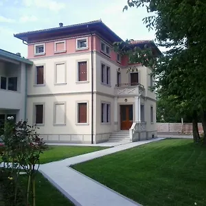  Apartment Delle Rose